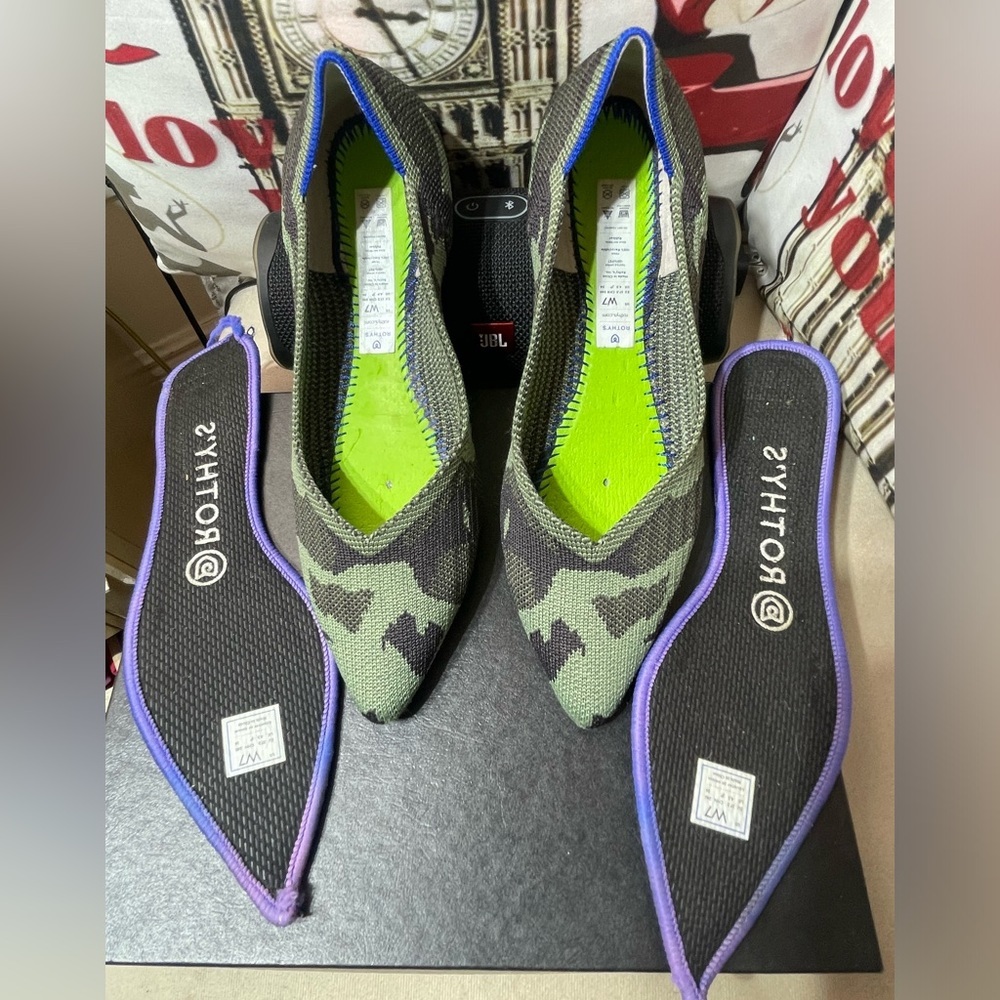 Rothy's The Point in camouflage green, size 7 W - Picture 3 of 11